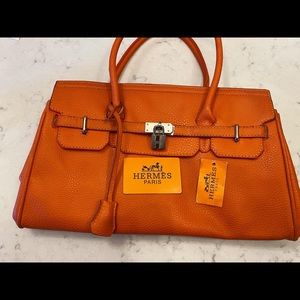 Bag with Hermès orange